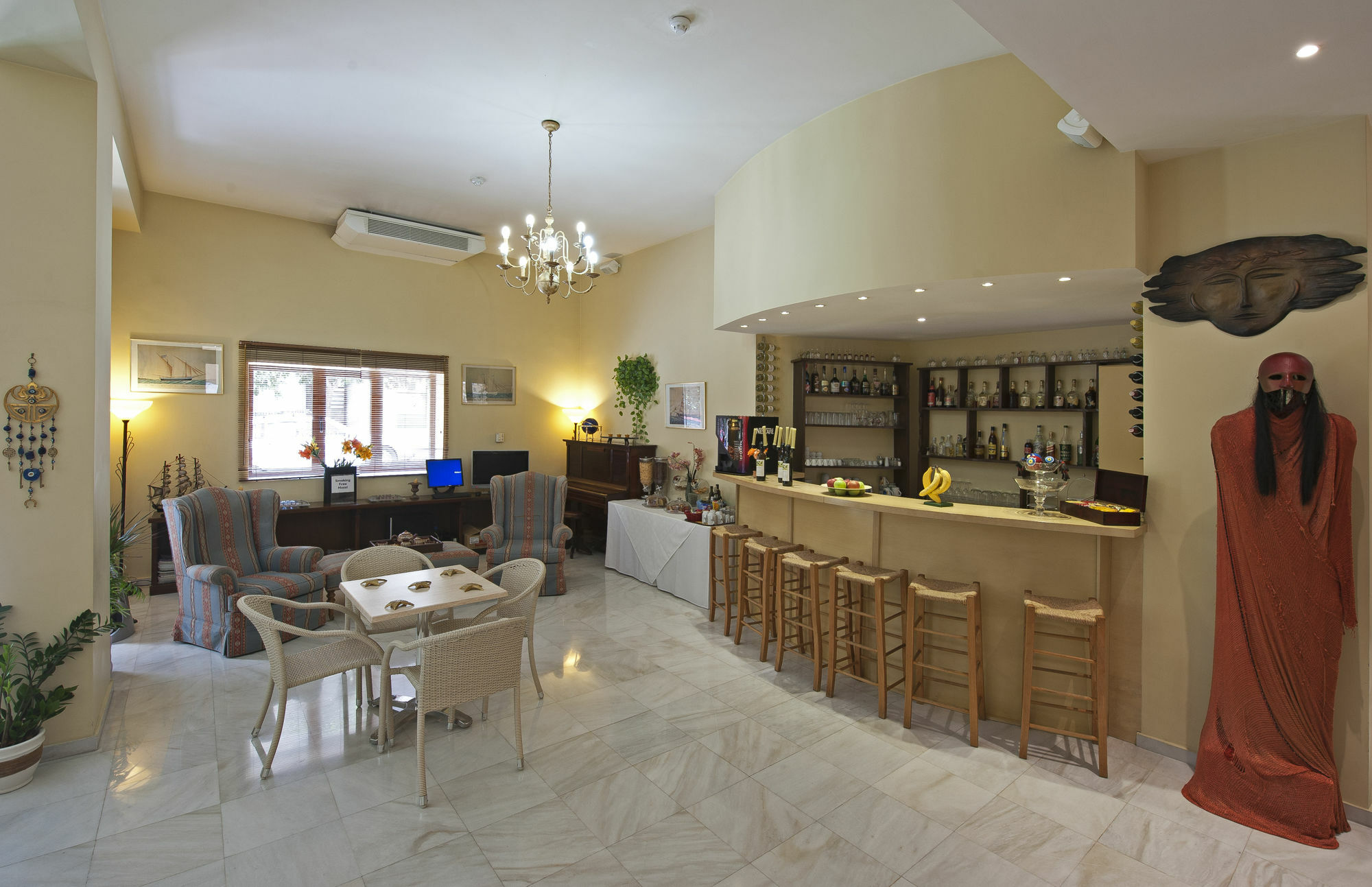 Efplias Hotel Apartments Pireusz Kültér fotó