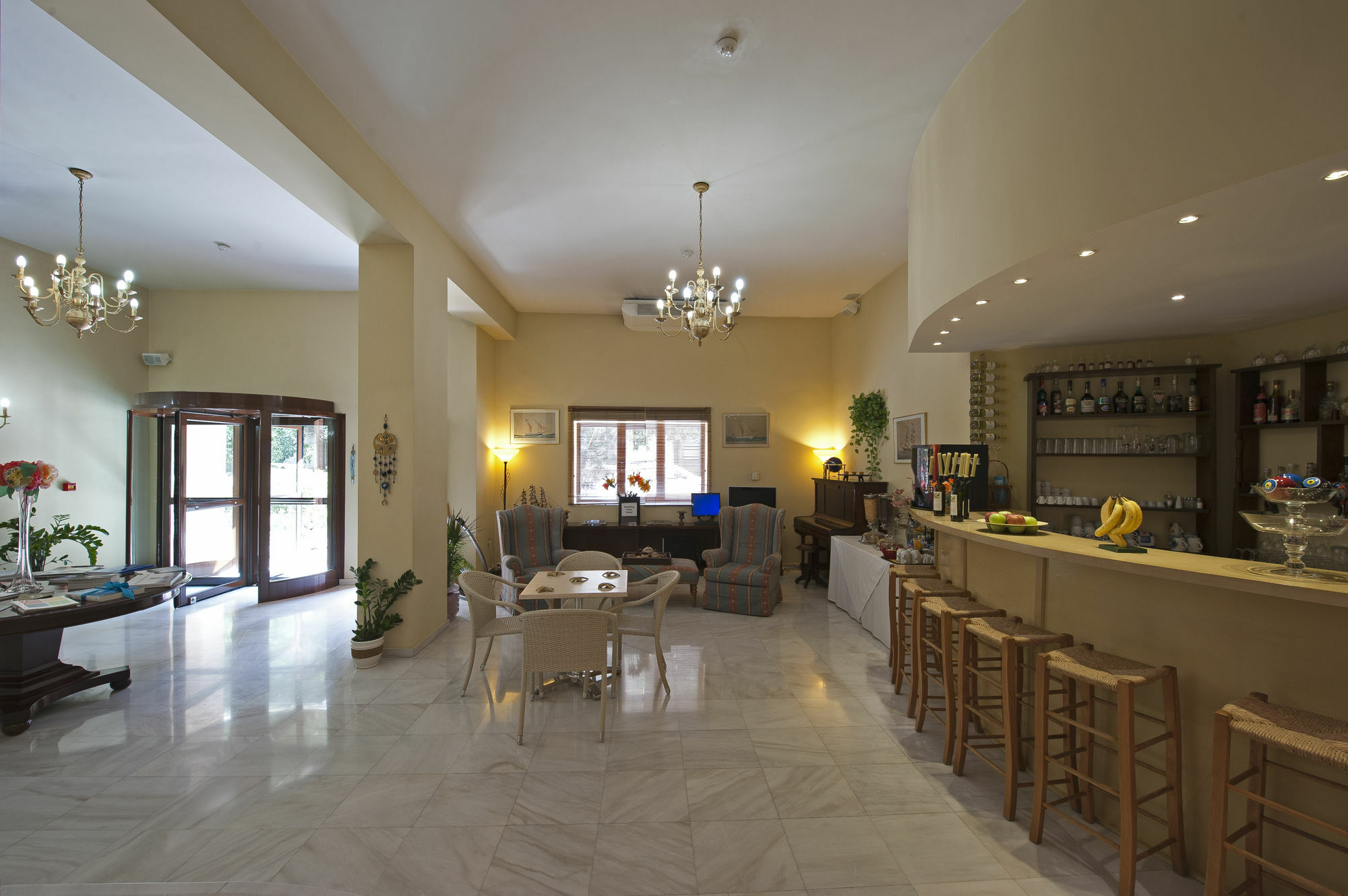 Efplias Hotel Apartments Pireusz Kültér fotó